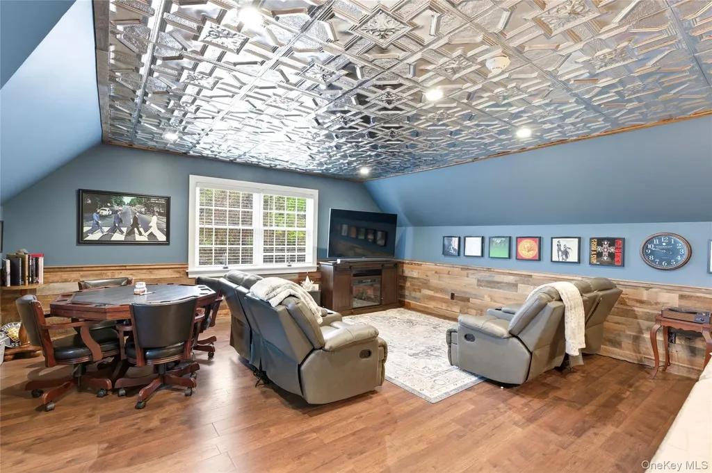 60 Idlewild Road Marlboro NY 12542