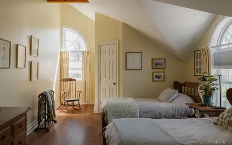 92 Fiddlers Bridge Road Staatsburg NY 12580
