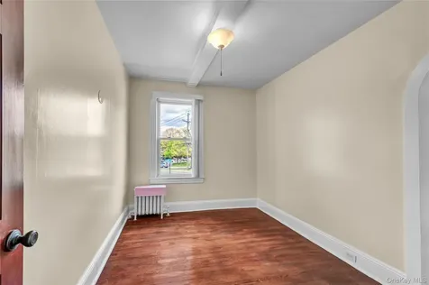 58 Farragut Avenue Hastings-on-hudson NY 10706