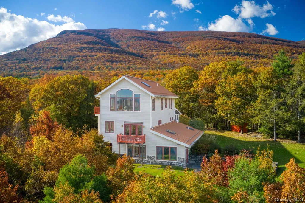 21 Ori's View Drive Saugerties NY 12477