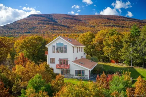21 Ori's View Drive Saugerties NY 12477