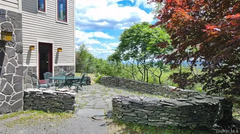 21 Ori's View Drive Saugerties NY 12477