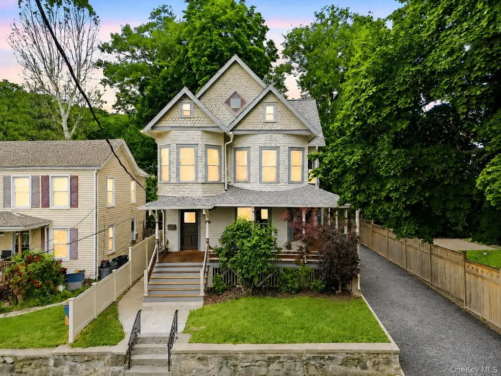 834 John Street Peekskill NY 10566