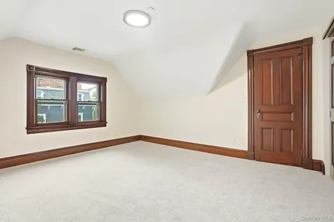834 John Street Peekskill NY 10566