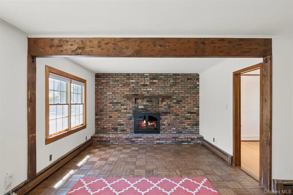 22 Baylis Place Syosset NY 11791