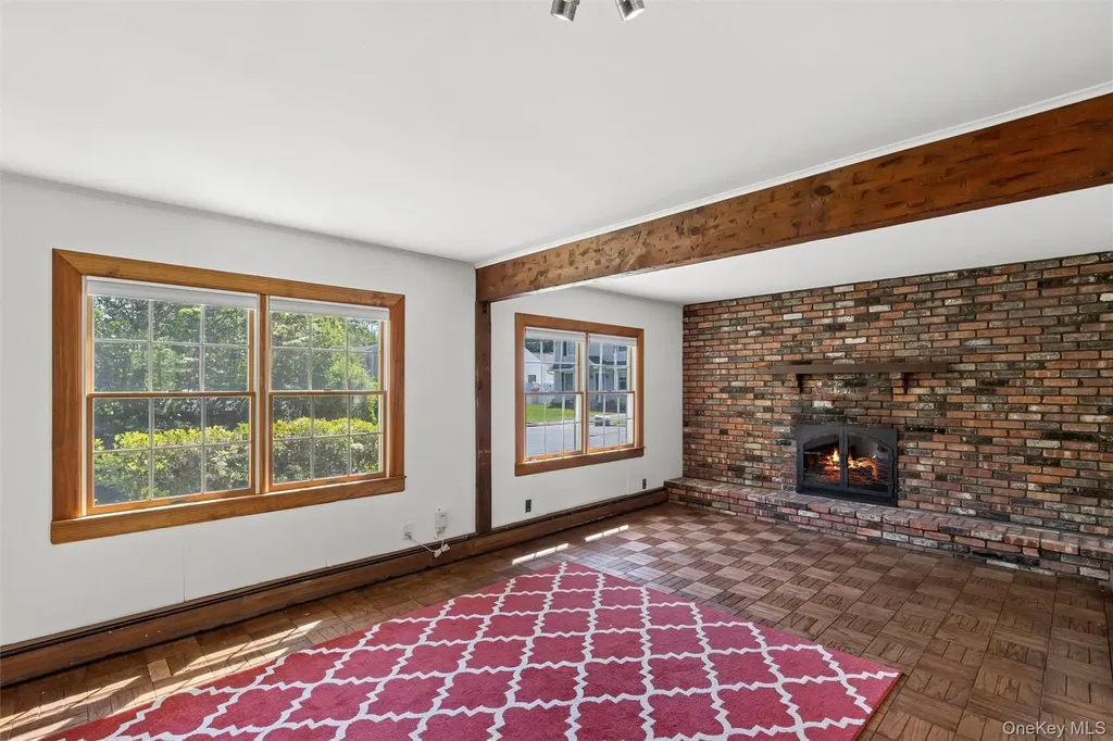 22 Baylis Place Syosset NY 11791