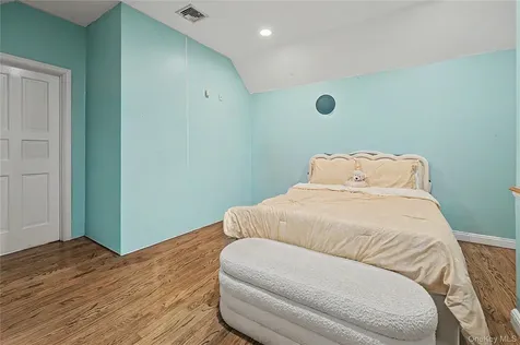 12 Chauncey Place Woodbury NY 11797