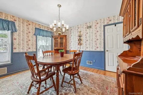 118 Pelham Drive Cornwall NY 12518