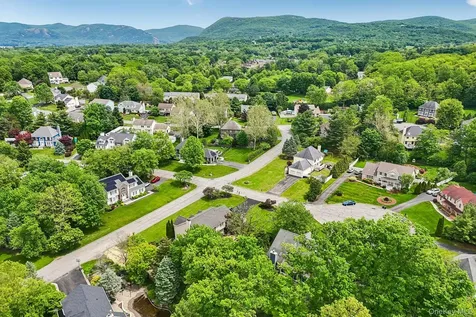 118 Pelham Drive Cornwall NY 12518