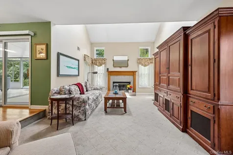 118 Pelham Drive Cornwall NY 12518