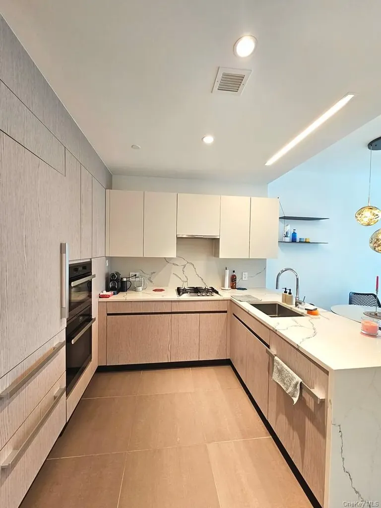 133-27 39th Avenue Flushing NY 11354