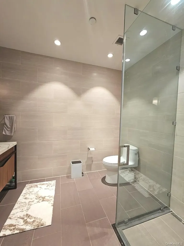 133-27 39th Avenue Flushing NY 11354