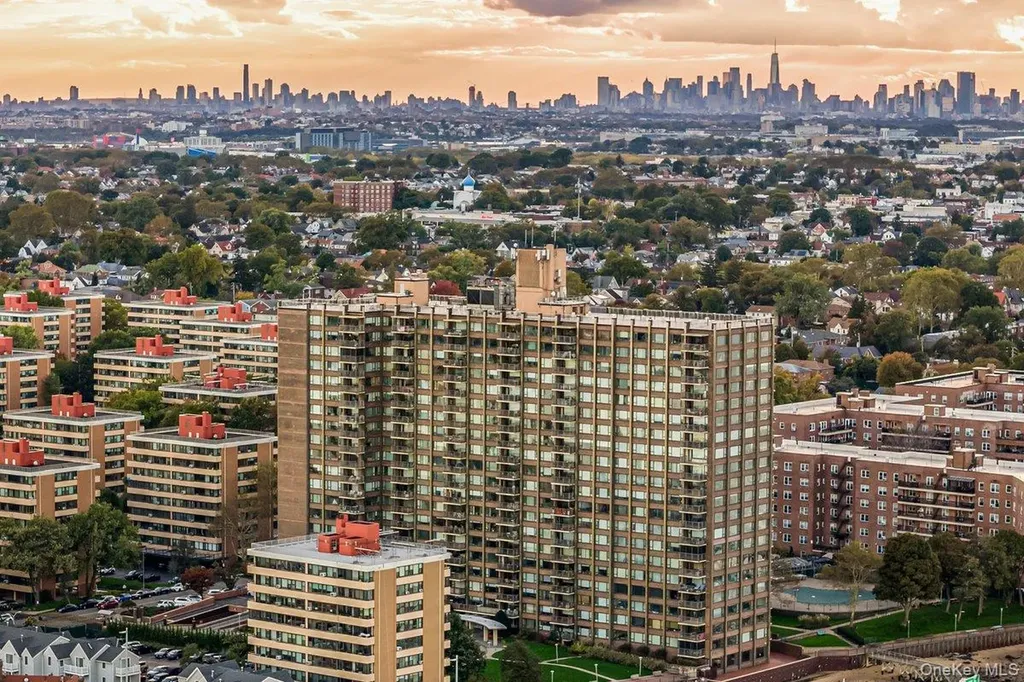 166-25 Powells Cove Boulevard Beechhurst NY 11357