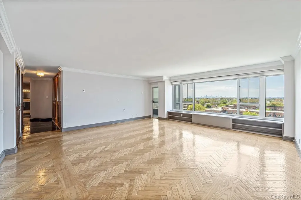 166-25 Powells Cove Boulevard Beechhurst NY 11357