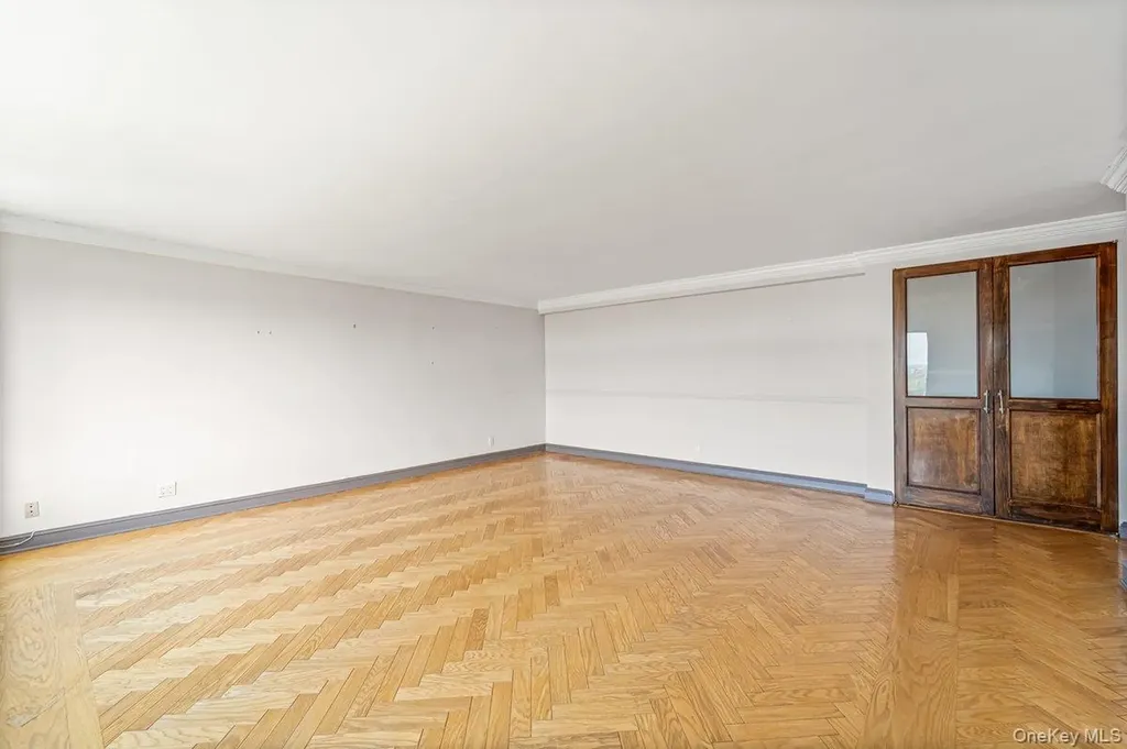 166-25 Powells Cove Boulevard Beechhurst NY 11357