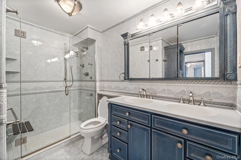 166-25 Powells Cove Boulevard Beechhurst NY 11357