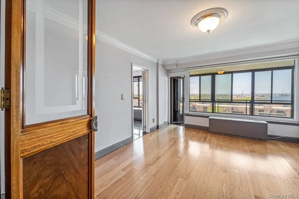 166-25 Powells Cove Boulevard Beechhurst NY 11357