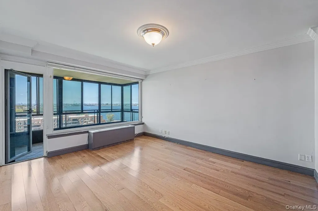 166-25 Powells Cove Boulevard Beechhurst NY 11357