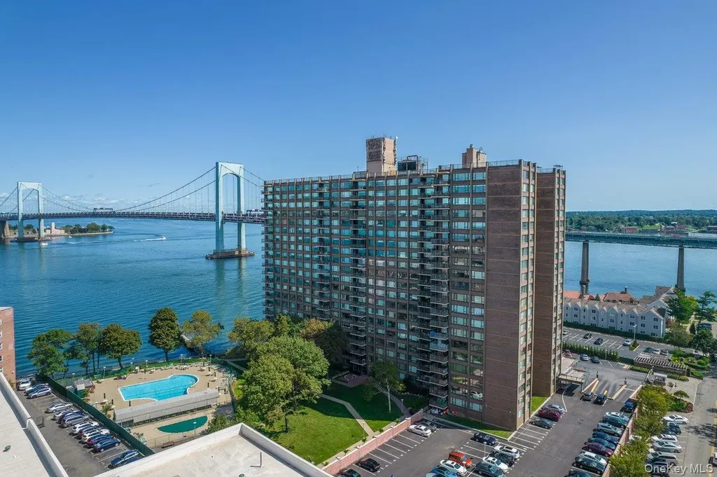 166-25 Powells Cove Boulevard Beechhurst NY 11357