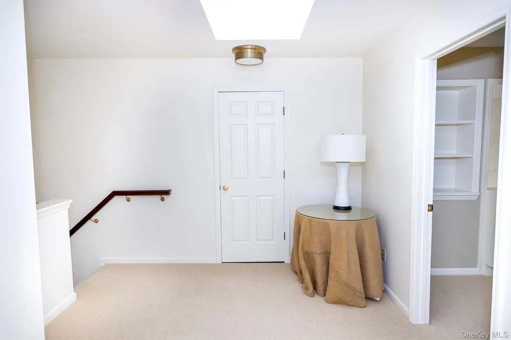 33 Upper Lane Millbrook NY 12545