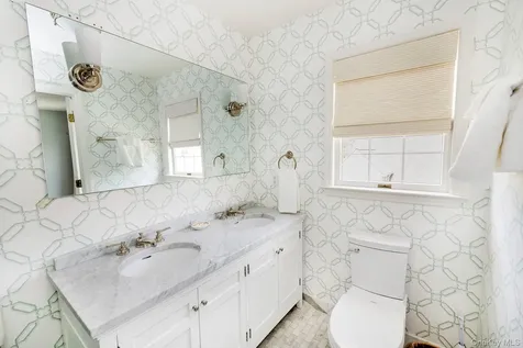 33 Upper Lane Millbrook NY 12545