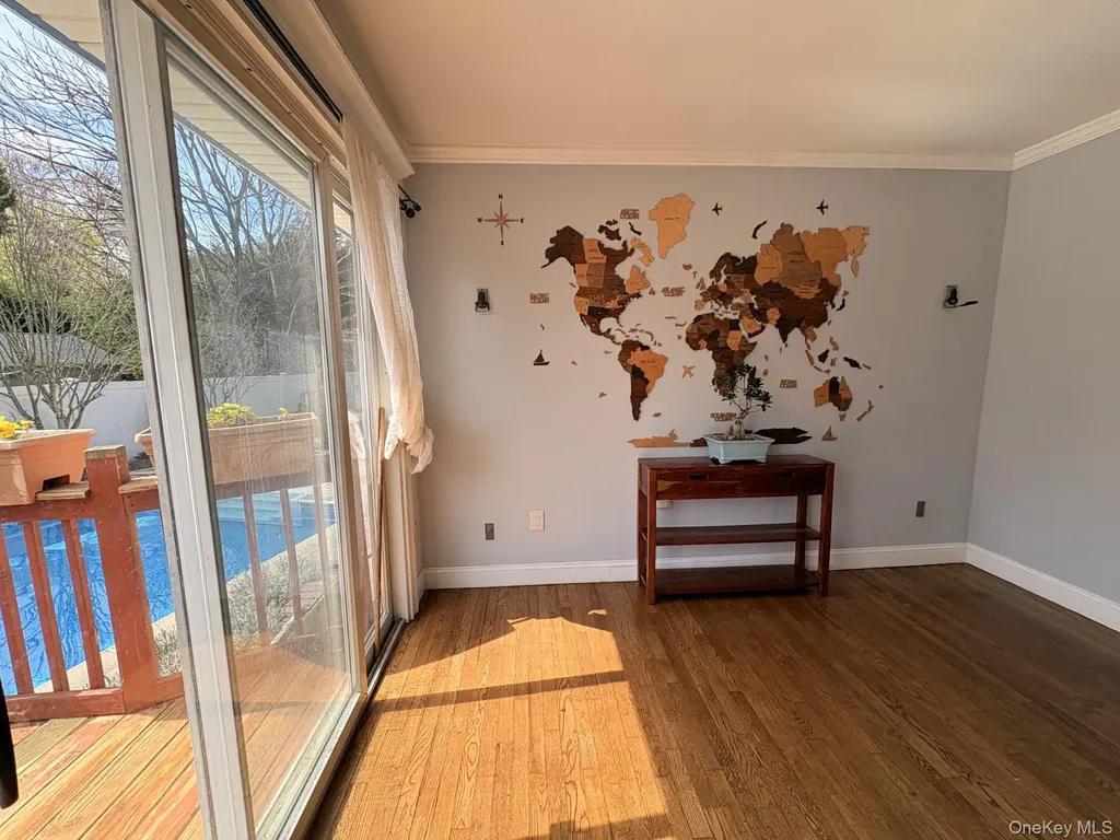 3 Barnfield Place North Babylon NY 11703