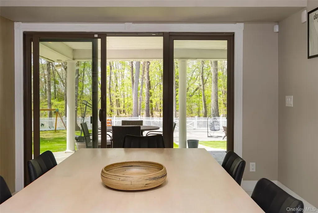 10 Quail Ridge Road Hyde Park NY 12538