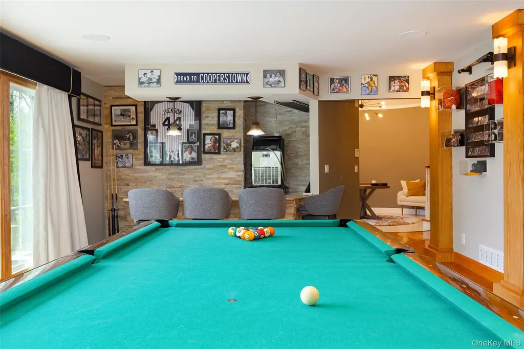 10 Quail Ridge Road Hyde Park NY 12538