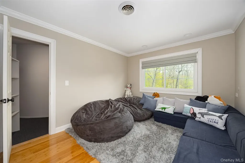 10 Quail Ridge Road Hyde Park NY 12538