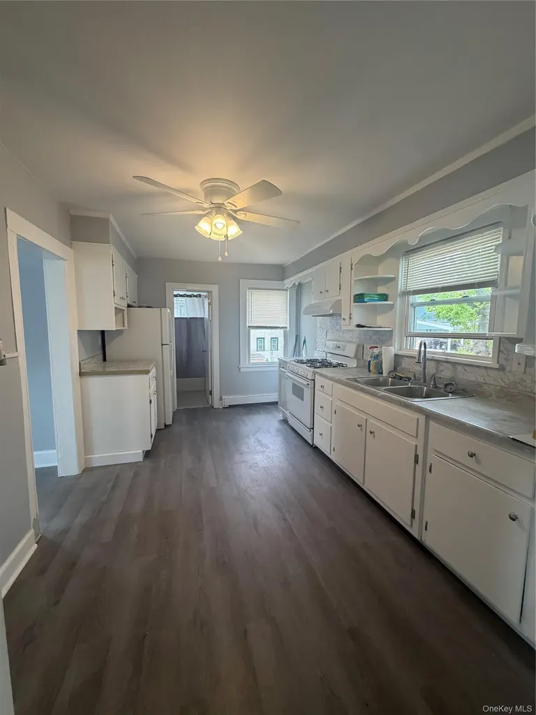 48 Oakland Avenue Harrison NY 10528