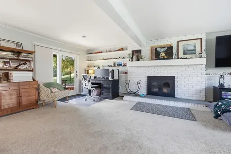 27 Morningside Drive Patterson NY 12563