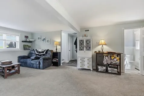 27 Morningside Drive Patterson NY 12563