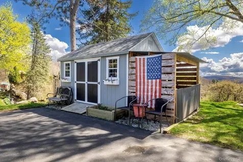 27 Morningside Drive Patterson NY 12563