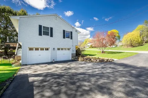 27 Morningside Drive Patterson NY 12563