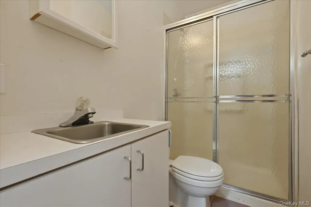 49 Forrest Place Amityville NY 11701