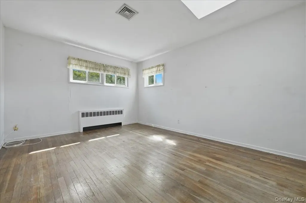 49 Forrest Place Amityville NY 11701
