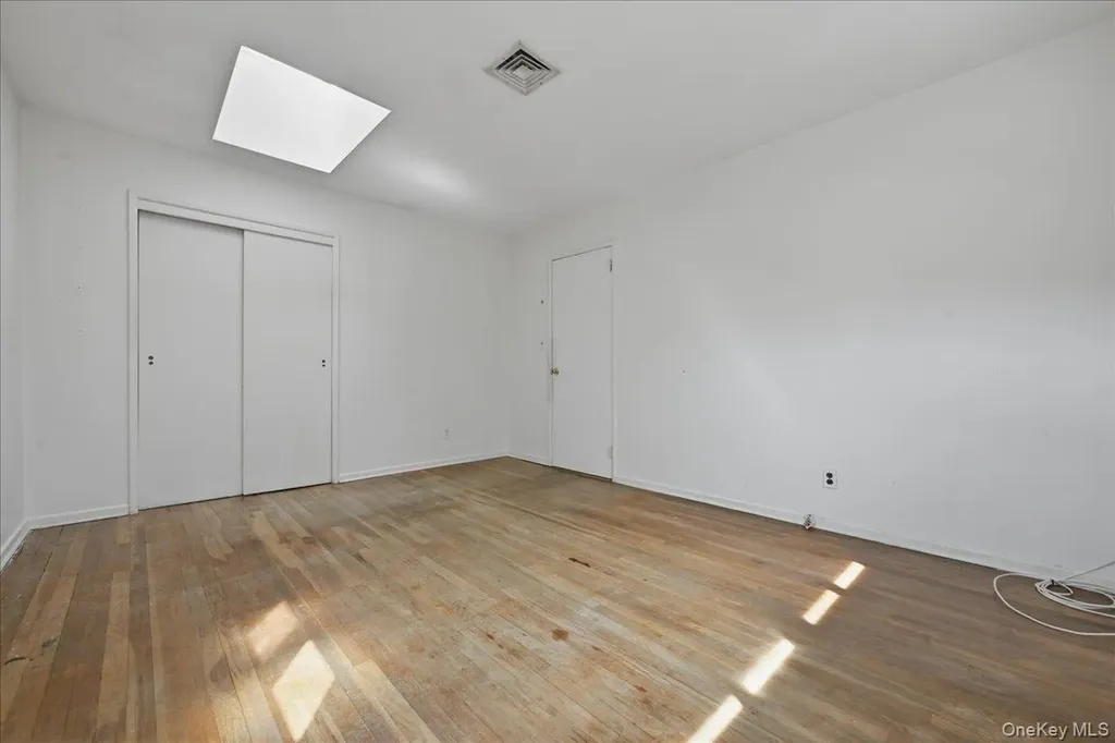 49 Forrest Place Amityville NY 11701