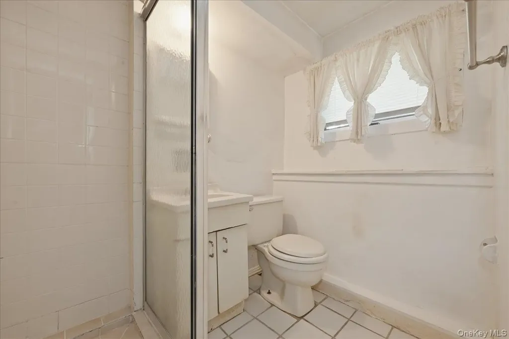 49 Forrest Place Amityville NY 11701