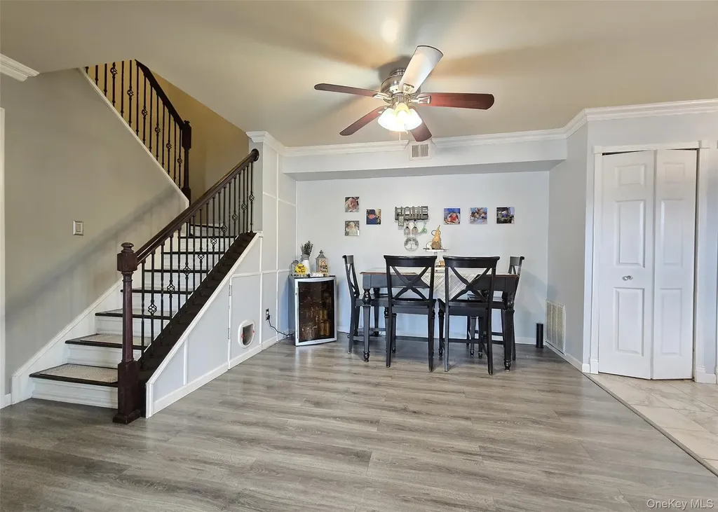 232 Springmeadow Drive Holbrook NY 11741