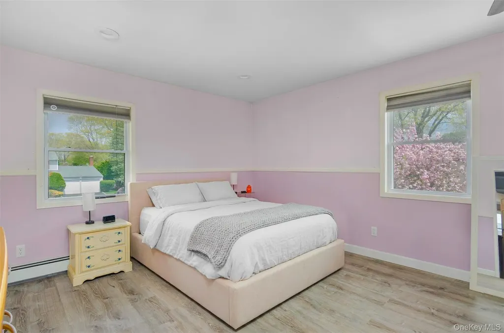 18 Calicotree Lane Coram NY 11727