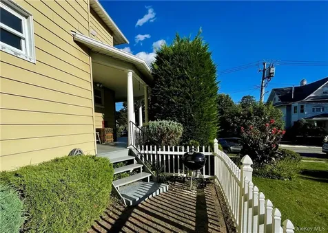 505 Prospect Avenue Mamaroneck NY 10543