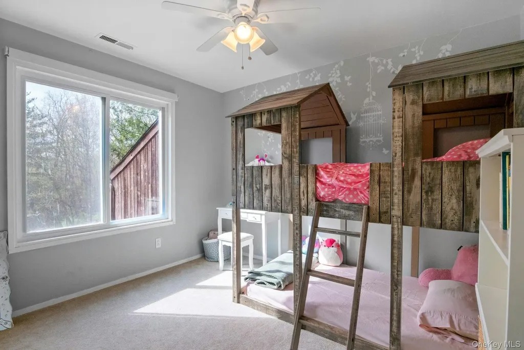 32 Boulder Lane Goldens Bridge NY 10526