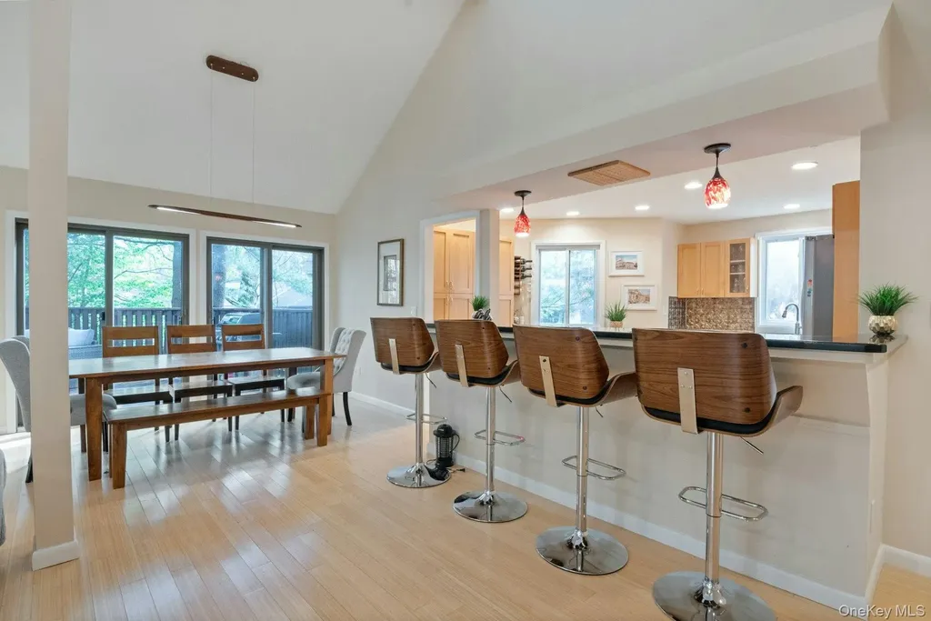 32 Boulder Lane Goldens Bridge NY 10526