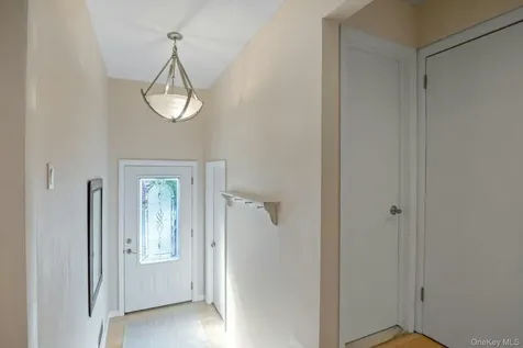 32 Boulder Lane Goldens Bridge NY 10526