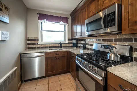223 Schrade Road Briarcliff Manor NY 10510