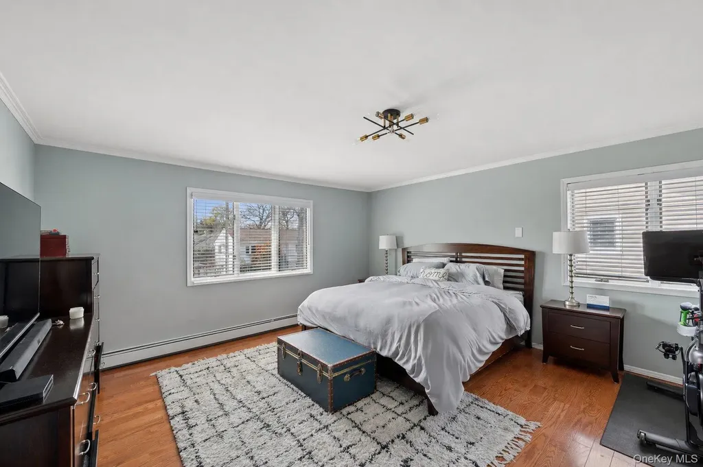 114 Doncaster Road Malverne NY 11565