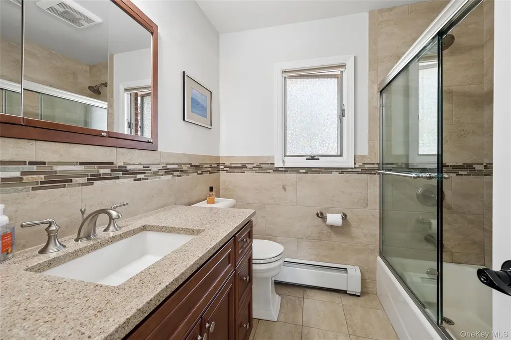 114 Doncaster Road Malverne NY 11565