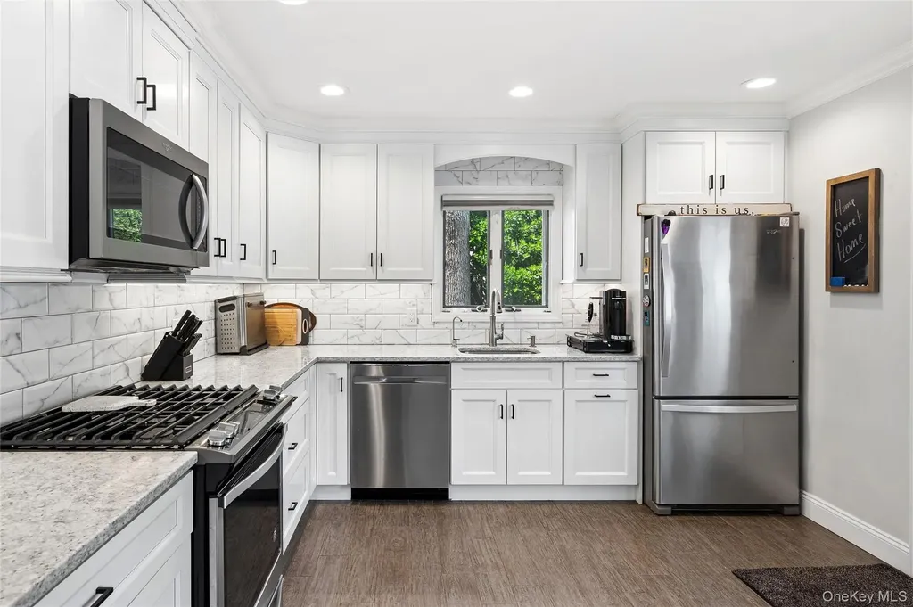 114 Doncaster Road Malverne NY 11565
