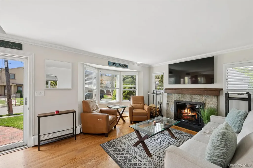 114 Doncaster Road Malverne NY 11565