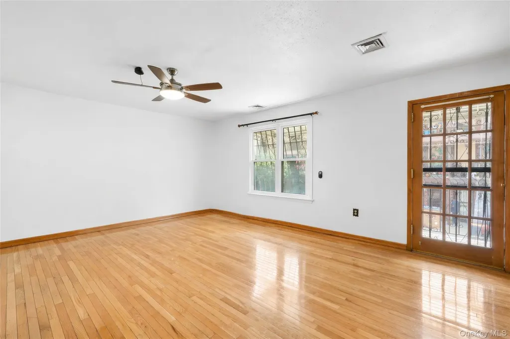 882 Union Avenue Bronx NY 10459